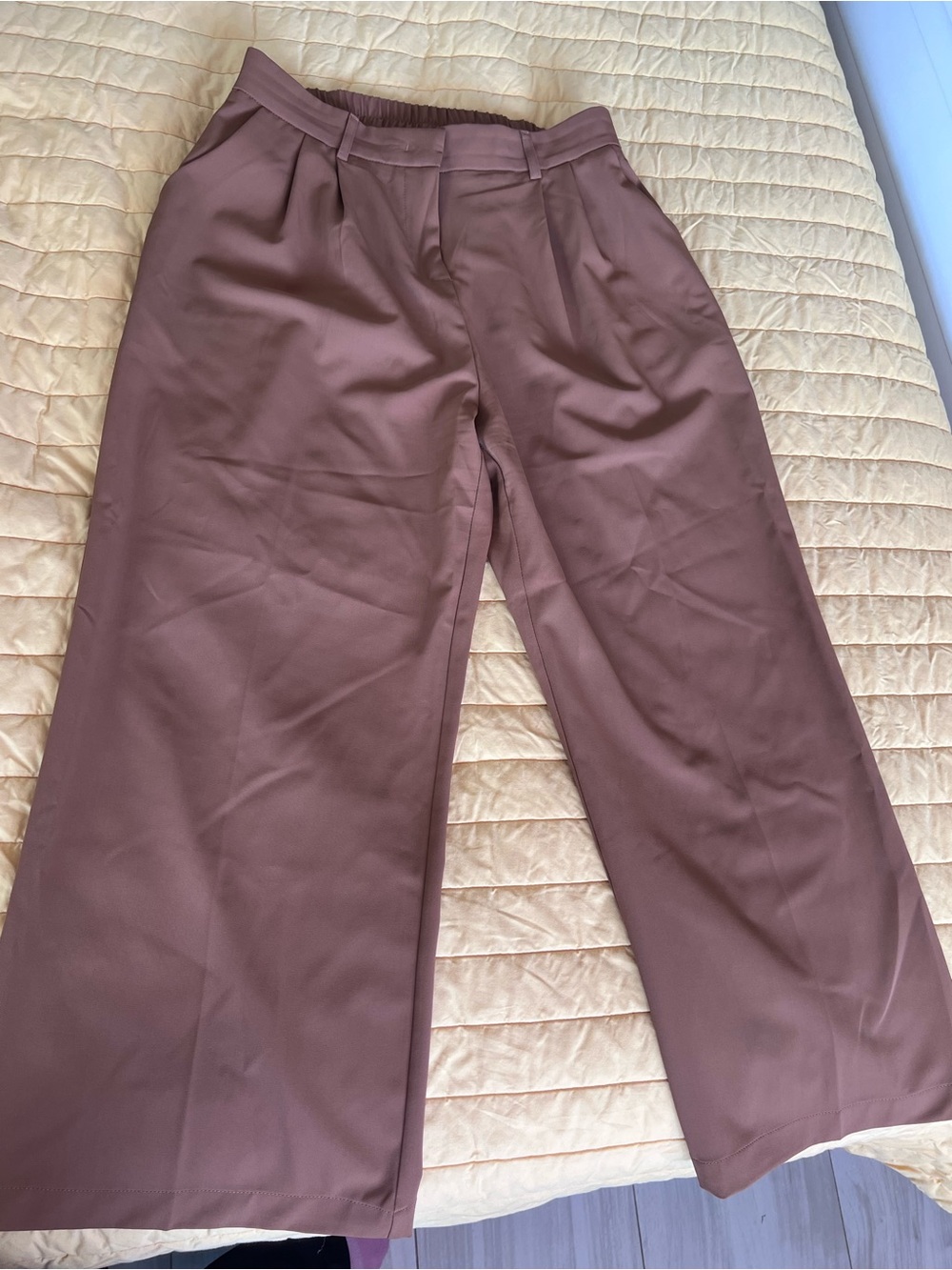 Straight Leg Women’s Pants in Brown - Classic Tailored Style